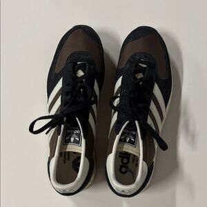 adidas Trx vintage unisex Black, Brown & White Retro Runner Sneakers